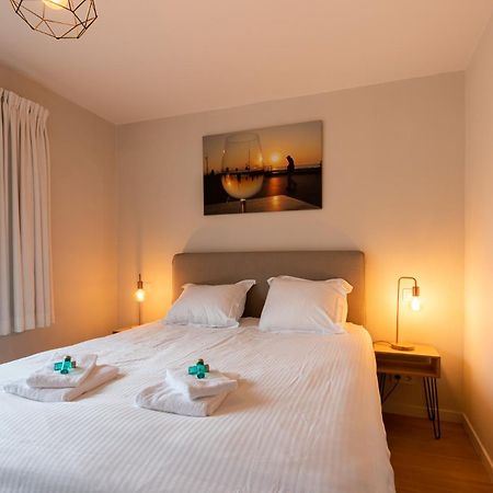 Modern Apartment With Large Terrace Close To The Sea Oostende Eksteriør billede