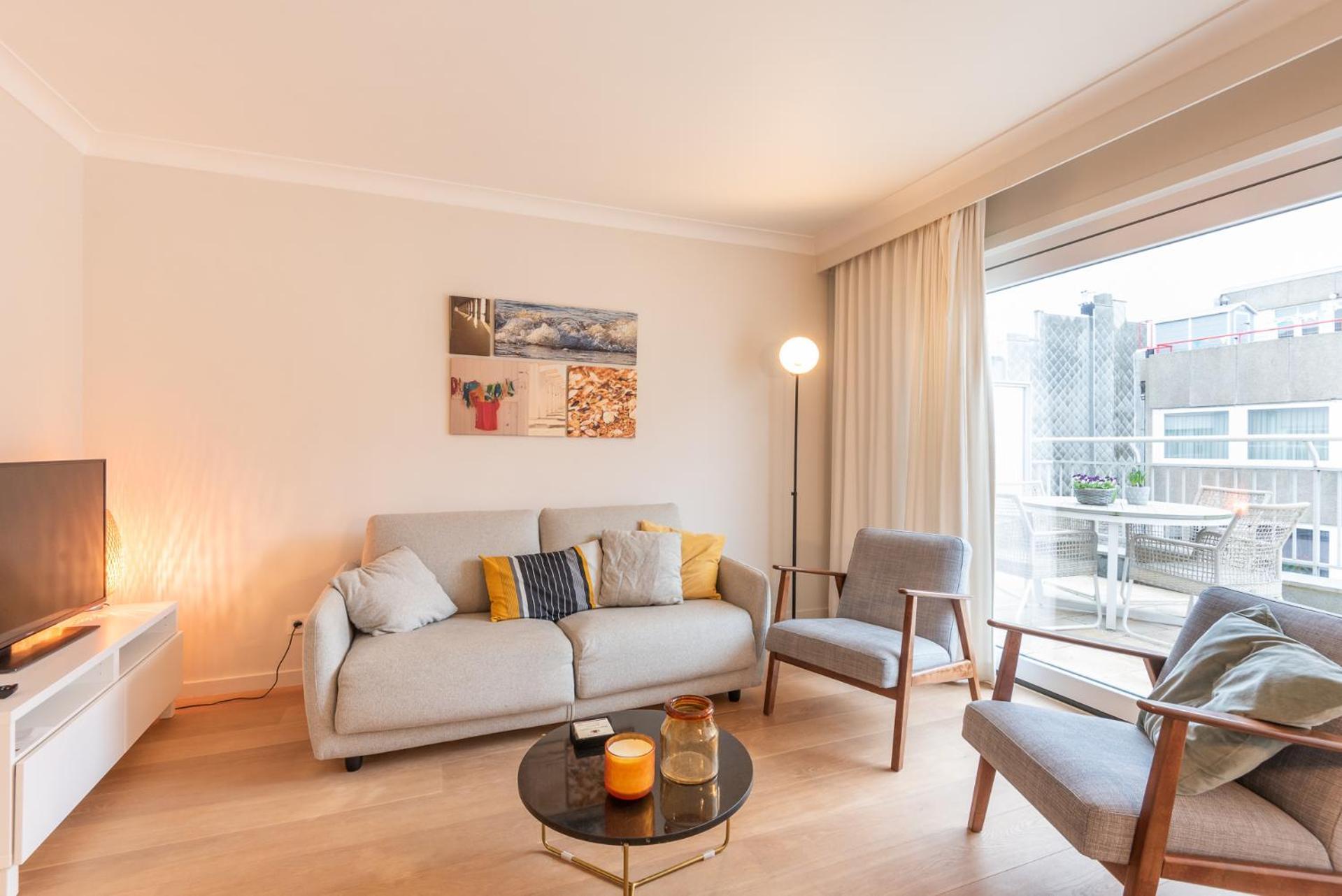 Modern Apartment With Large Terrace Close To The Sea Oostende Eksteriør billede